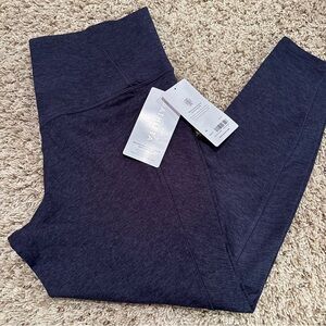 Athleta women’s leggings. Size 1X. Style - Salutation Stash Pocket II Softluxe